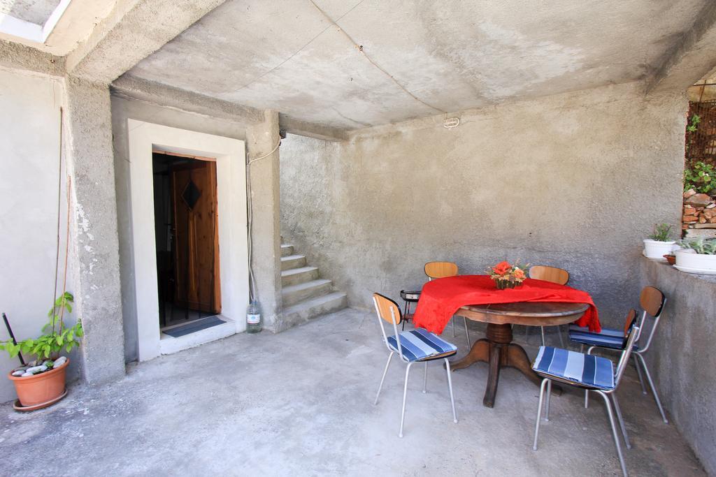 Robinson Braco Apartment Bogomolje Exterior photo