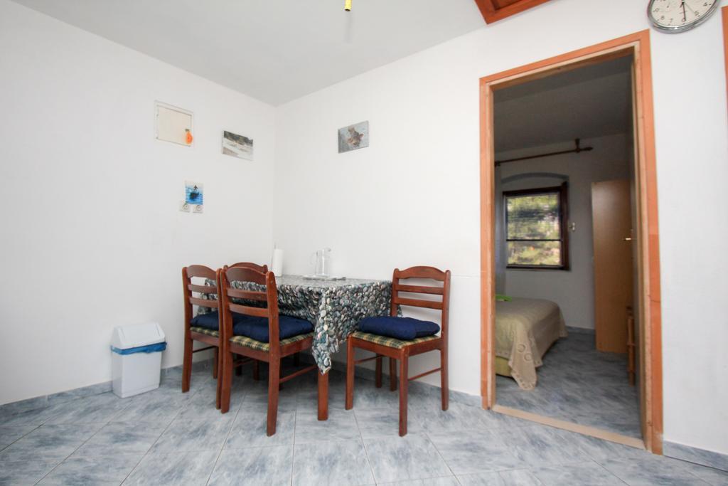 Robinson Braco Apartment Bogomolje Exterior photo